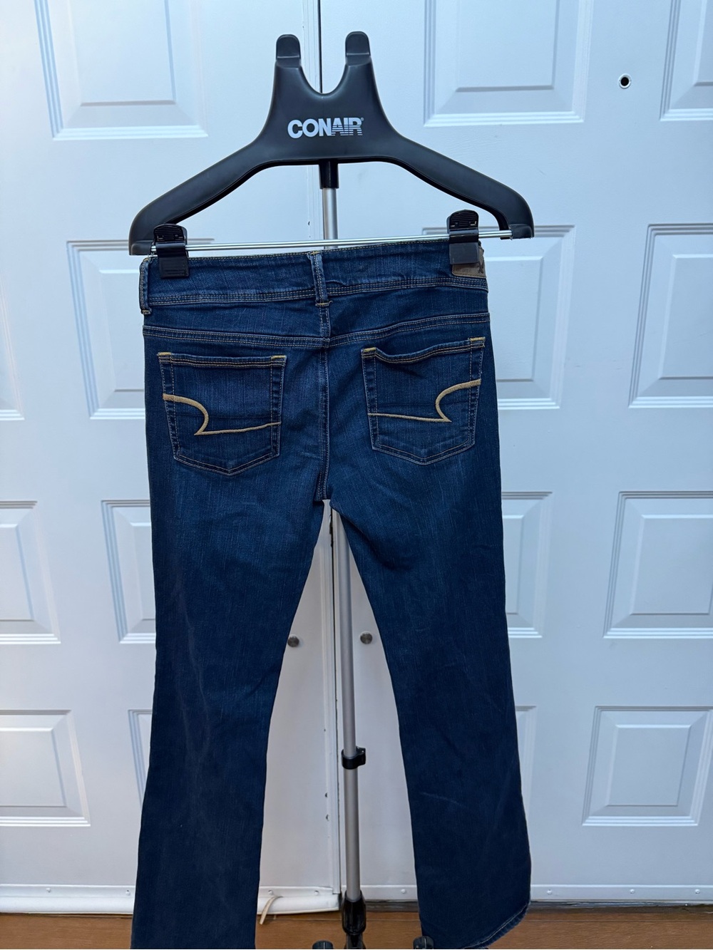 American Eagle Outfitters Women’s Bootcut Jeans - Dark Blue Wash - Picture 4 of 8